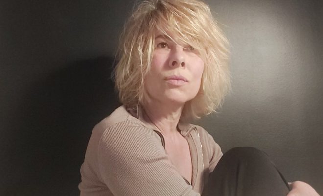 Pelsőczy Réka: „Olyan volt, mint amikor egy állatot ketrecbe zárnak: ugyan megtalálja a kedvenc helyét a ketrecen belül, de mégsem szabad.”