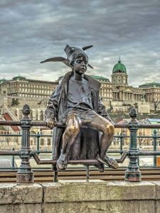  A kislány, aki Budapest egyik jelképe lett