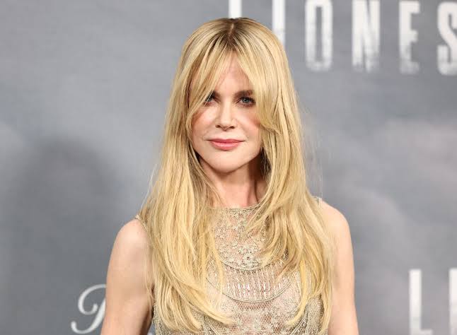 NICOLE KIDMAN – A BOSZORKÁNY VISSZATÉR, A NŐ KÖZBEN MEGVÁLTOZOTT